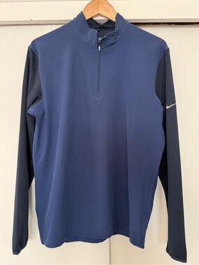 NWOT NIKE GOLF DRI-FIT MEN’S THREE QUARTER ZIP NAVY AND BLACK SIZE M